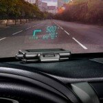 Создан проектор для вывода изображения на лобовое стекло автомобиля
